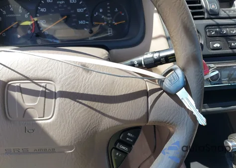 1998 Honda Accord Lx V6 from USA, damaged, VIN 1HGCG1647WA044039